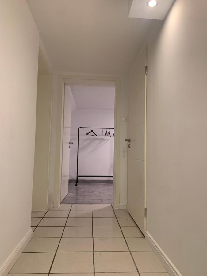 Nice Calm Souterrain Appertment In Ratingen Buitenkant foto